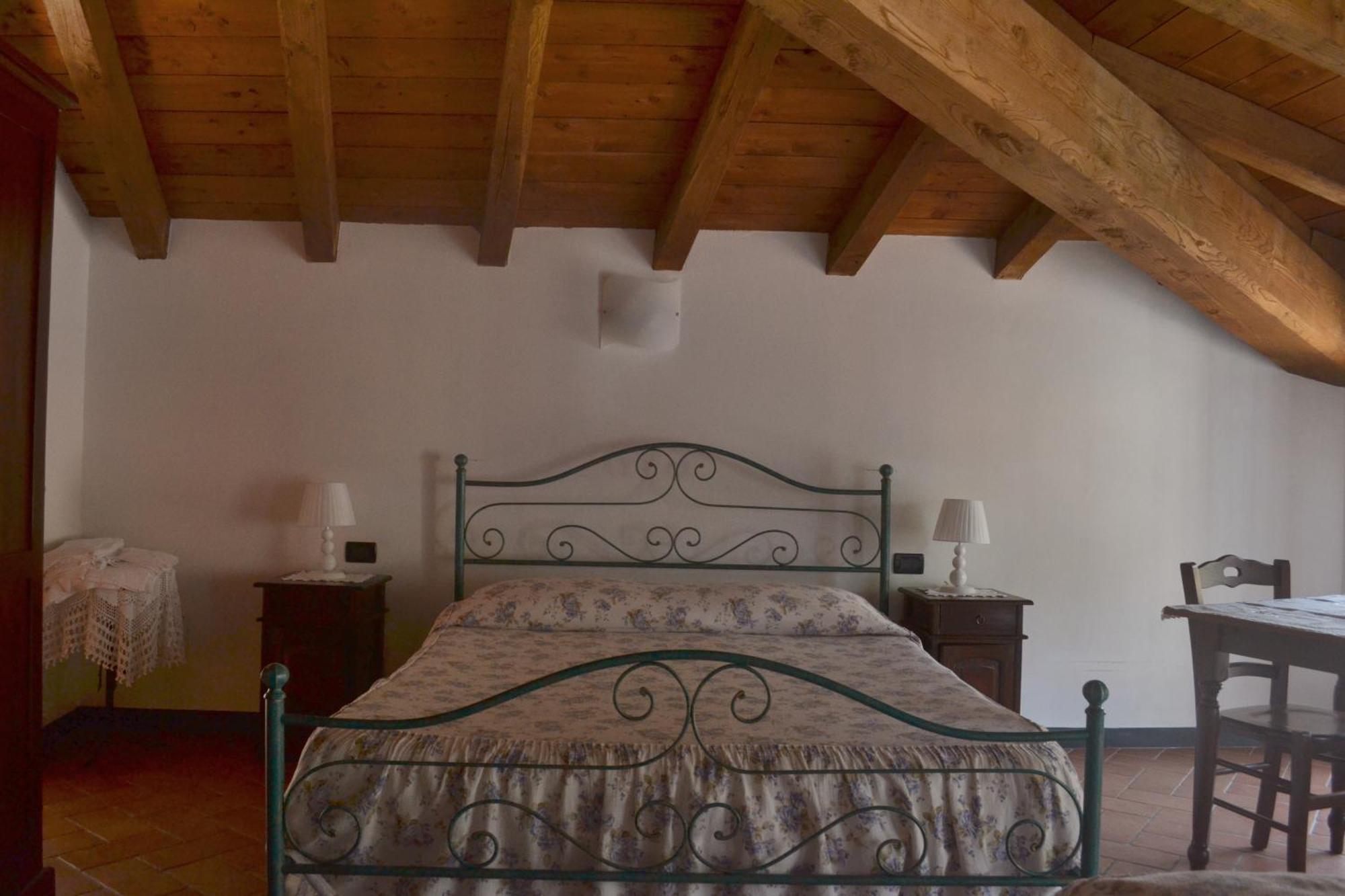 La Meridiana Casale ปิโญเน ภายนอก รูปภาพ
